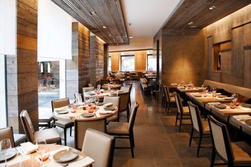 Le Market, aux Champs Elysées à Paris