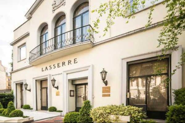 Lasserre, restaurant 2 étoiles Michelin, Métro Franklin D. Roosevelt