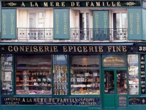 Fête des Mères a la Mère de famille