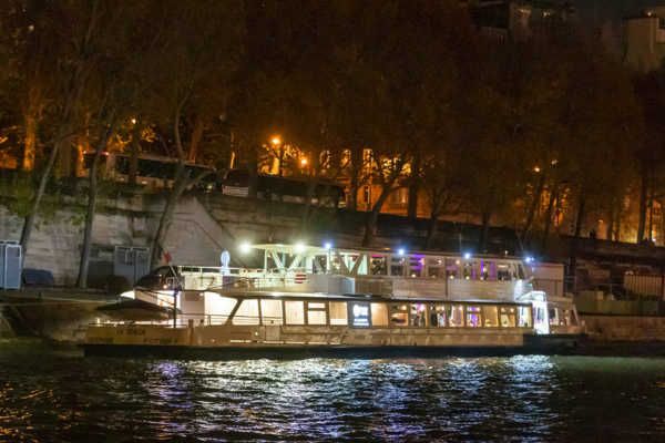 Dîner croisière du 14 juillet sur l'Ivoire