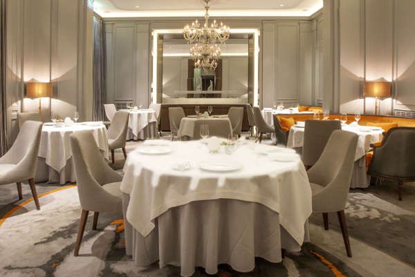 Nouvel An chic aux Champs Elysées