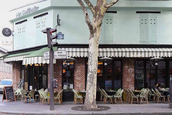 Monsieur Culbuto à Paris 75020