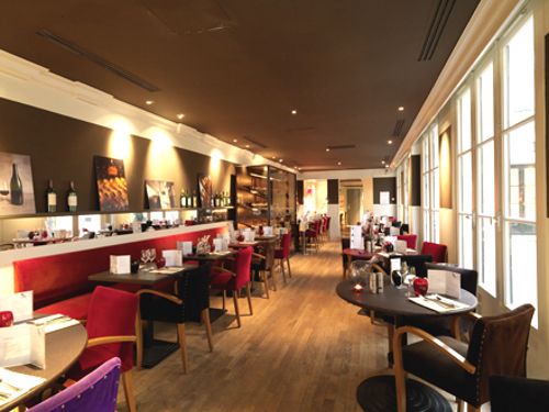 Réveillon du Nouvel An au Café Moderne à la Bourse 