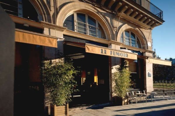 Le Fumoir, restaurant mode au métro Louvre