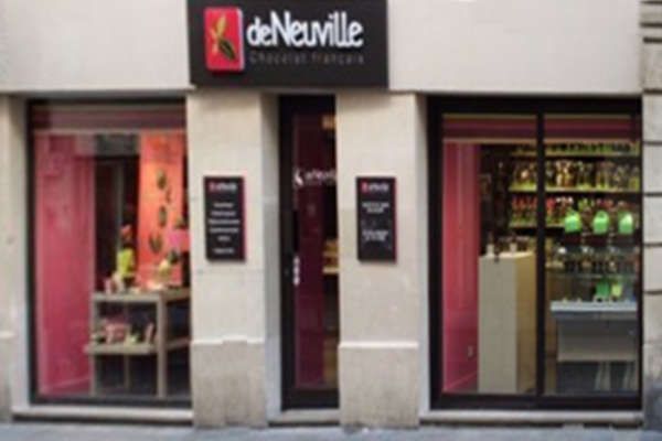 Fête des Mères chez De Neuville 1