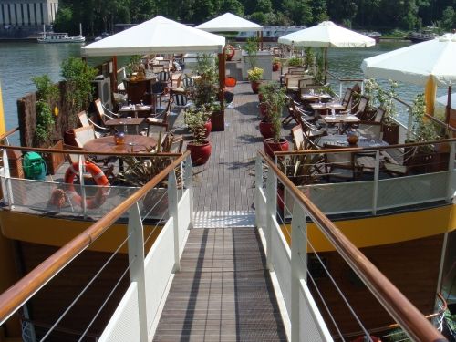 Réveillon du Nouvel An au rstaurant mangareva Métro Pont de Saint-Cloud