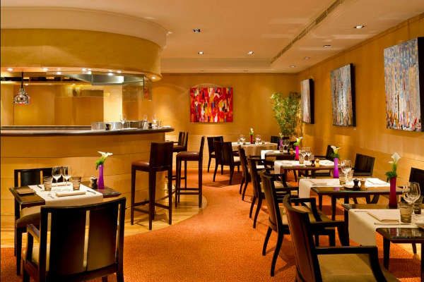 Brunch Fête des Mères au restaurant  le W au Warwick Paris