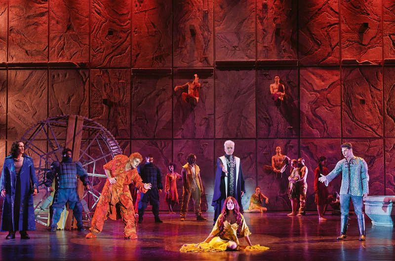 Notre Dame de Paris au Palais des Congrès