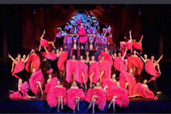 Réveillon de Noël au Lido Paris