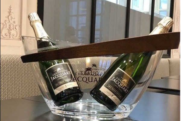 Champagne Jacquart pour les fêtes et les réveillons