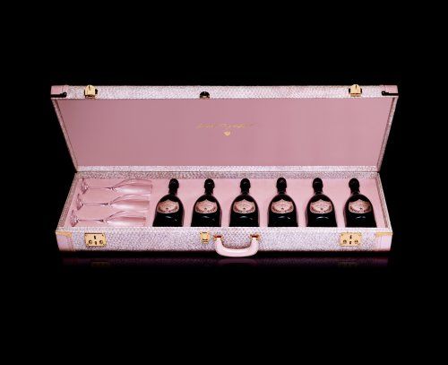 Dom Pérignon Rosé Guitar Case par Karl Lagerfeld