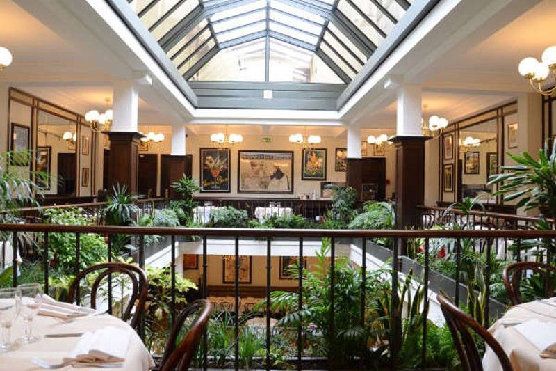 Réveillon de la saint sylvestre au Restaurant le Café du Commerce 75015 Paris